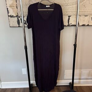 Elegant Black Maxi Dress